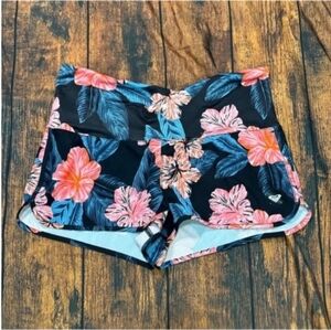 Roxy Foldover Waist Endless Summer Board Shorts in Black Floral M